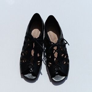 BELLA VITA Women's Black Leather  Pixie Cutout Shoes - 9M